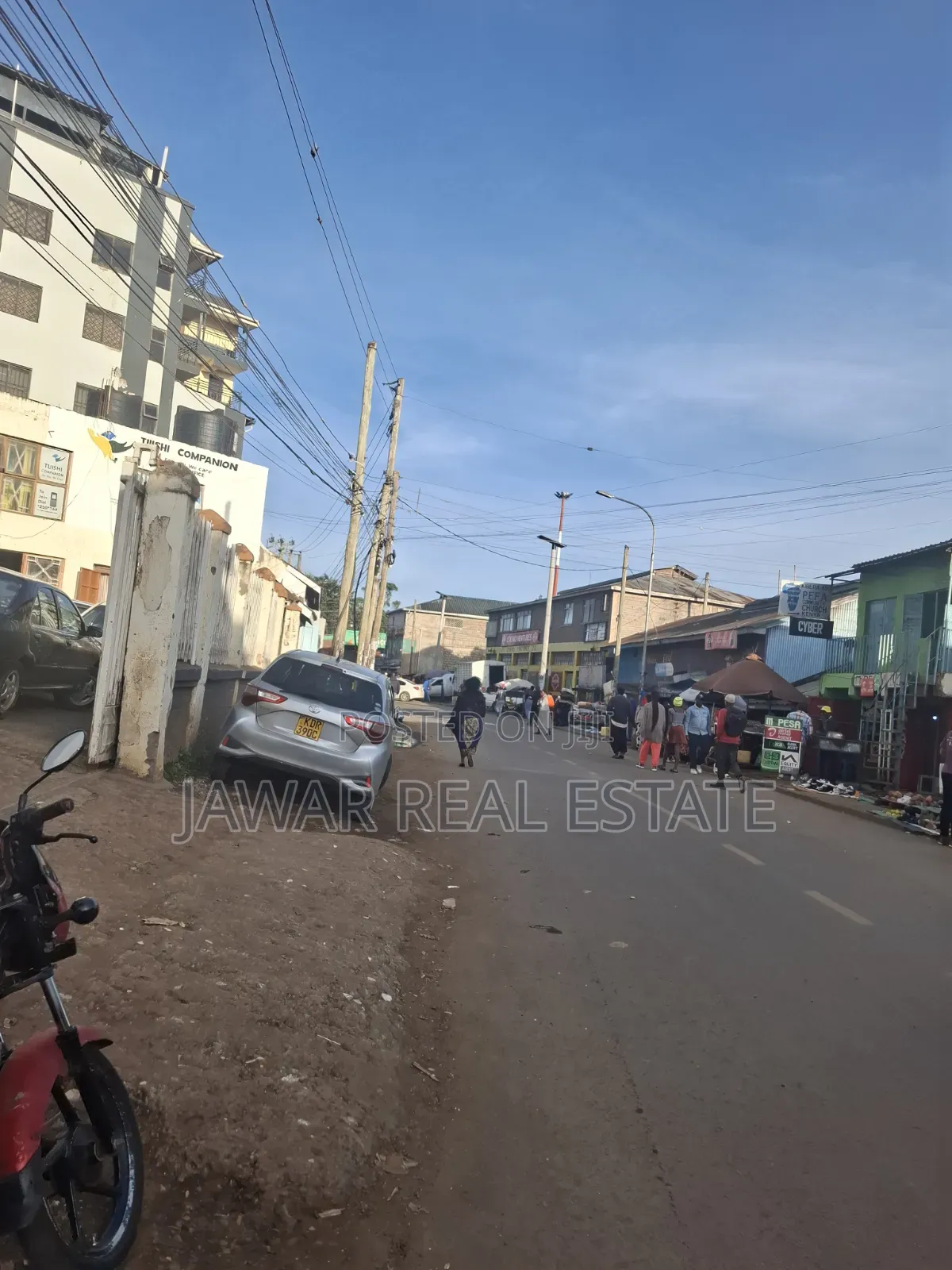 Commercial Space to Let