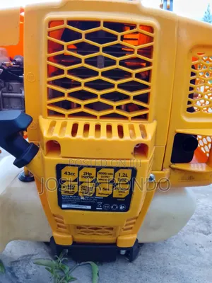 Tolsen Grass Cutter Machine