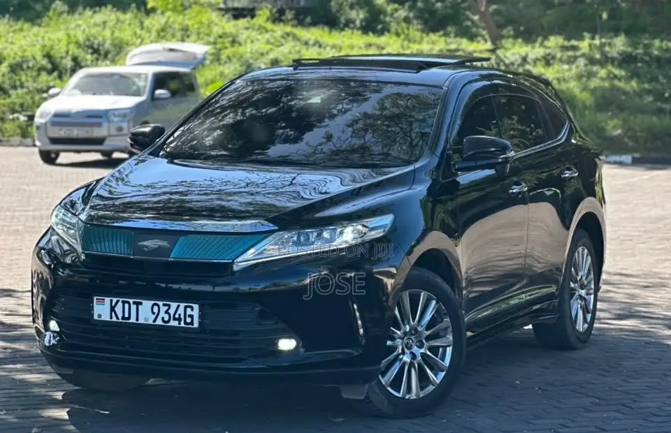 Toyota Harrier 2018 Black