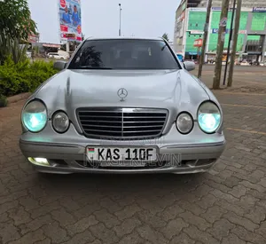 Mercedes-Benz E200 1997 Silver