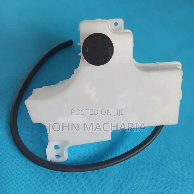 Expansion Cooling Tank for Nissan Teana - main view