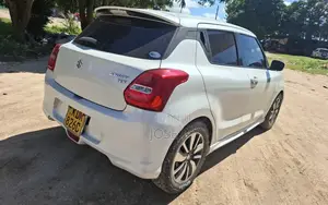 Suzuki Swift 2017 White