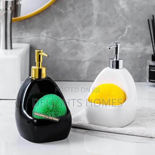 Fancy Single Cube Ceramic Lotion / Soap Dispenser-Pa