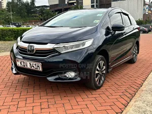Honda Fit Shuttle 2019 Blue