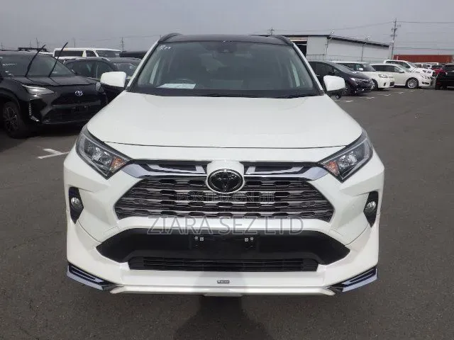 Toyota RAV4 2020 White