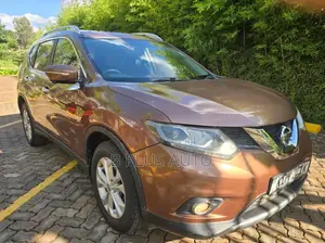 Nissan X-Trail 2016 Brown
