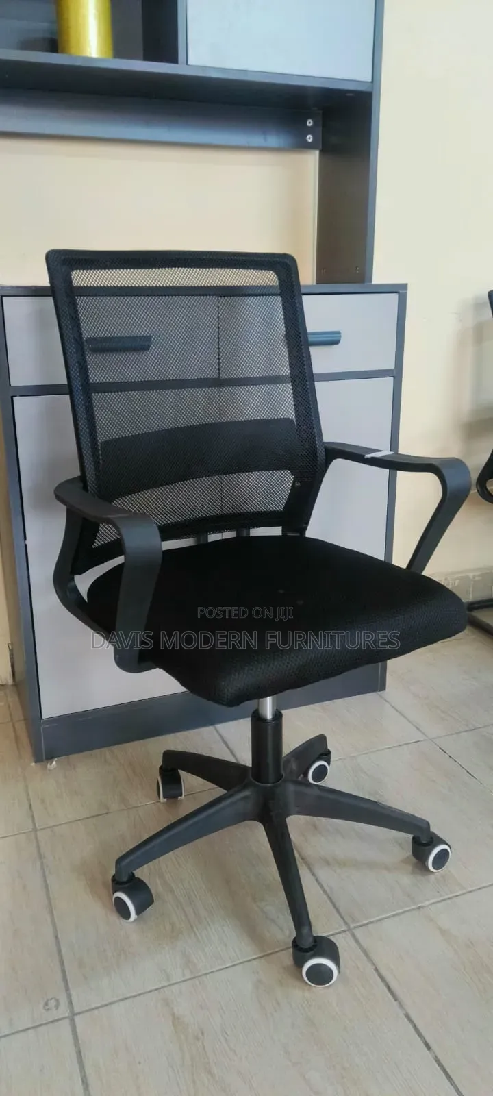 A Black Mesh Task Chair