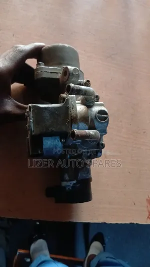 Throttle Body 6g74