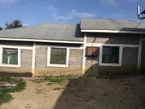 7bdrm House in Jomvu Kuu for sale