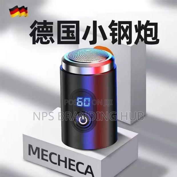 Men's Mini Electric Shaver With LCD Digital Display (Stda - thumbnail 2