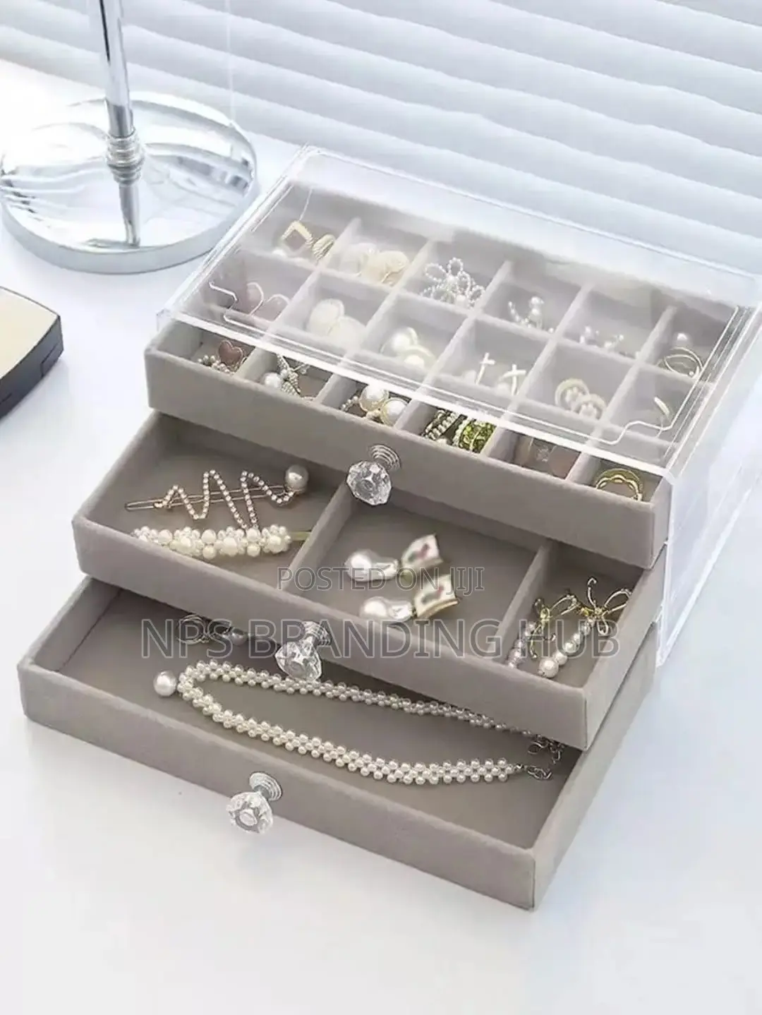 Acrylic Transparent Flannel Jewelery Storage Display Box (Stda
