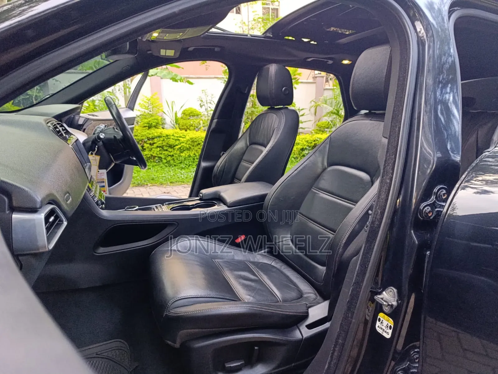Jaguar F-Pace 20d R-Sport 2017 Black