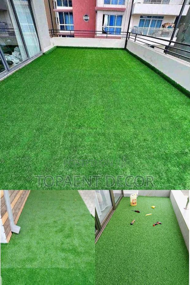 Barefoot Approved, Balcony and Outdoor Artificial Grass Carpet - main view