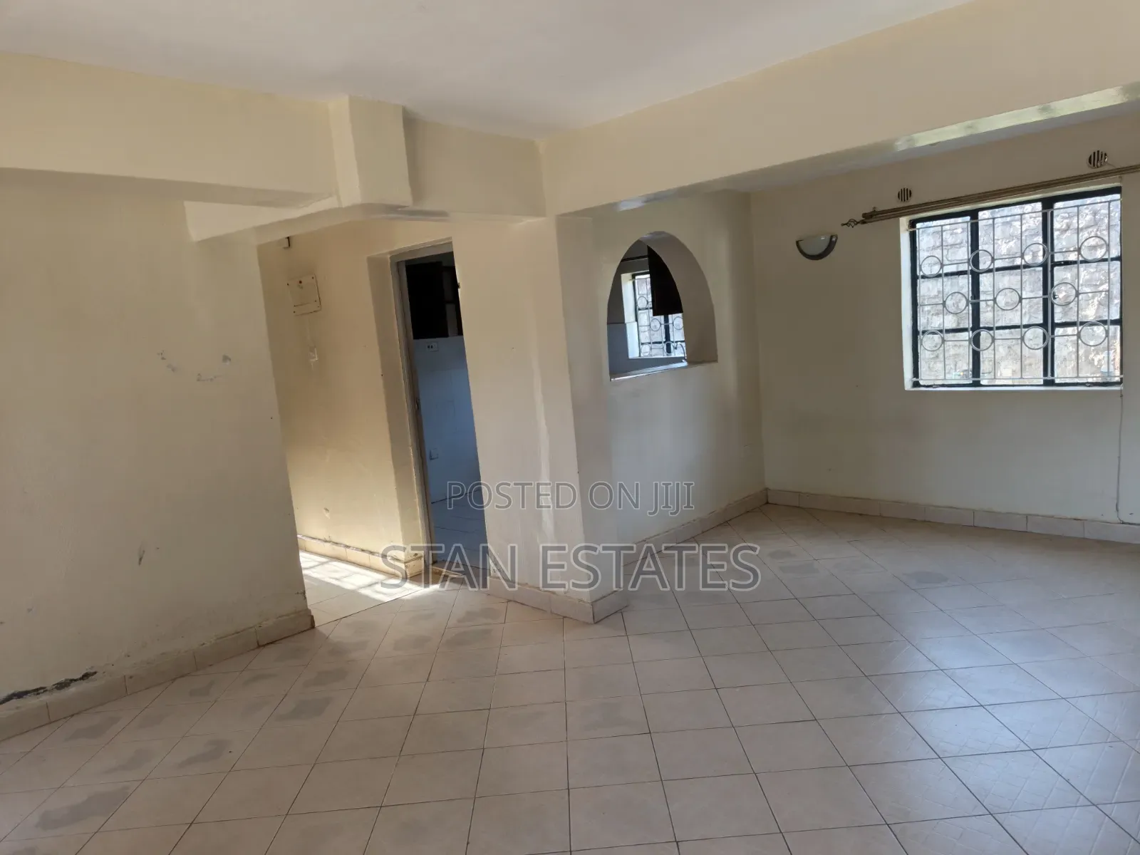 5bdrm Maisonette in Greenspot, Kamakis for rent