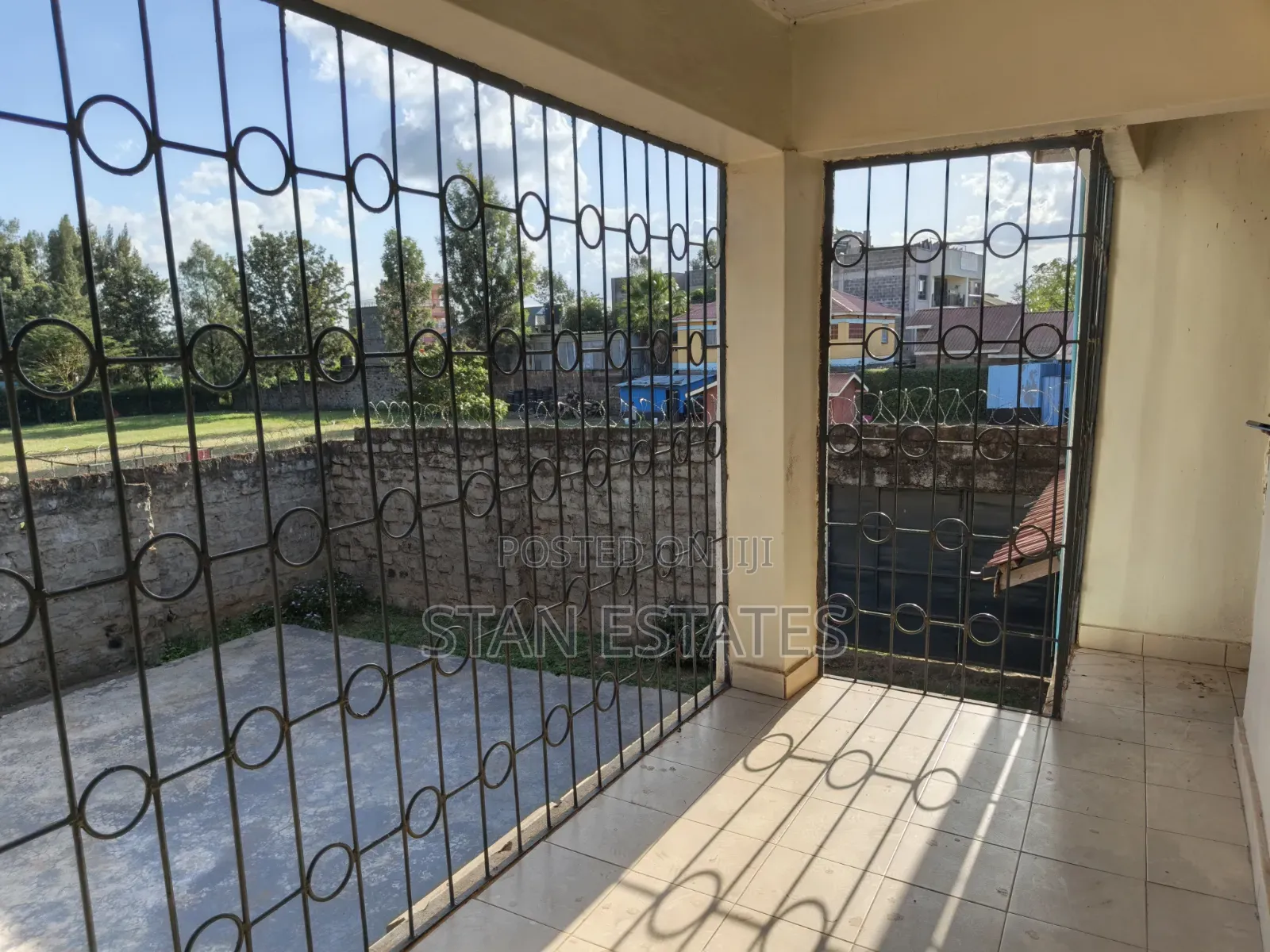 5bdrm Maisonette in Greenspot, Kamakis for rent