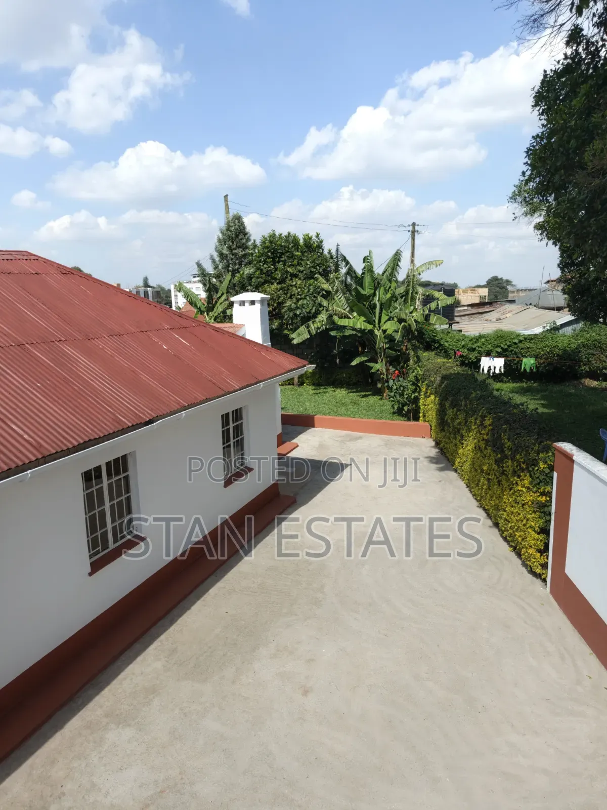 3bdrm Bungalow in Up The Hill, Uthiru for rent