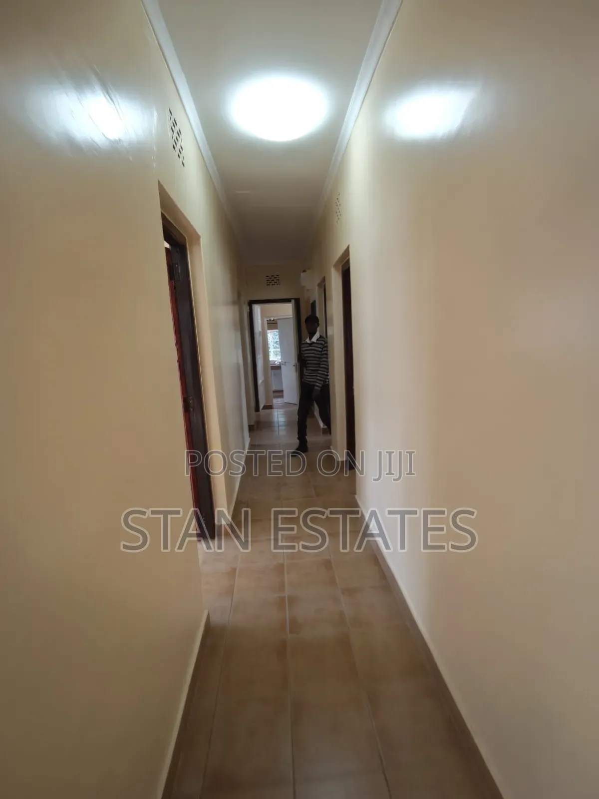 3bdrm Bungalow in Up The Hill, Uthiru for rent