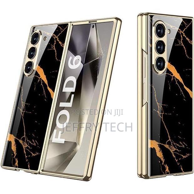 Marble Zfold 6 Cover - main view
