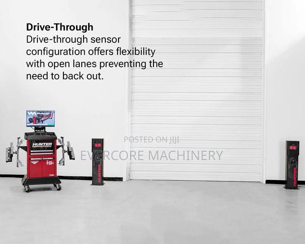 Hunter 3d Wheel Alignment Machine Brand New Offer. - thumbnail 2