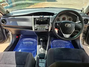 Toyota Corolla Fielder 2013 Silver