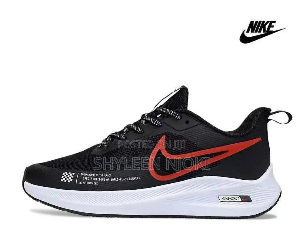 Men Nike Gym Sneakers