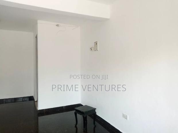 Specious Prime Commercial Spaces /Shops - thumbnail 3