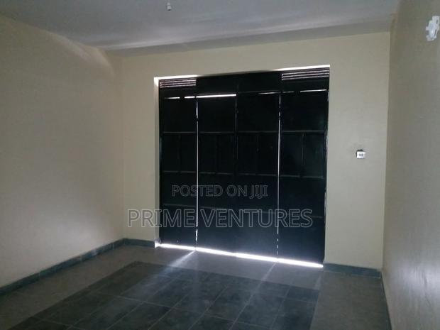 Specious Prime Commercial Spaces /Shops - thumbnail 2