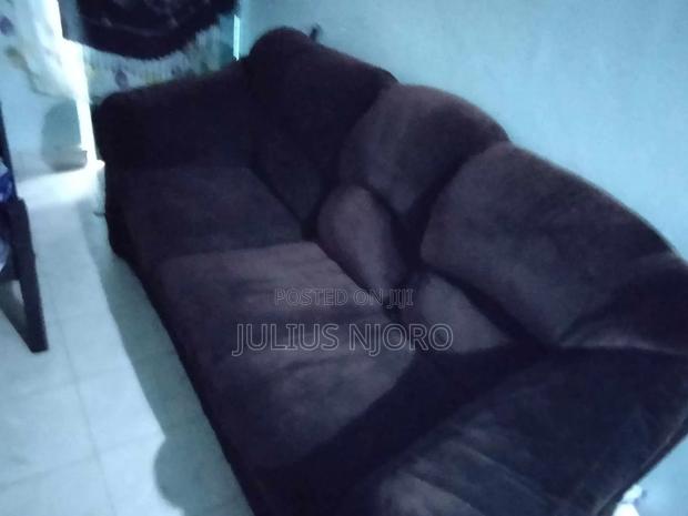 Sofa 3 Seater - thumbnail 2