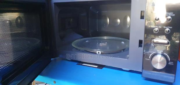 Russell Hobbs Black Microwave