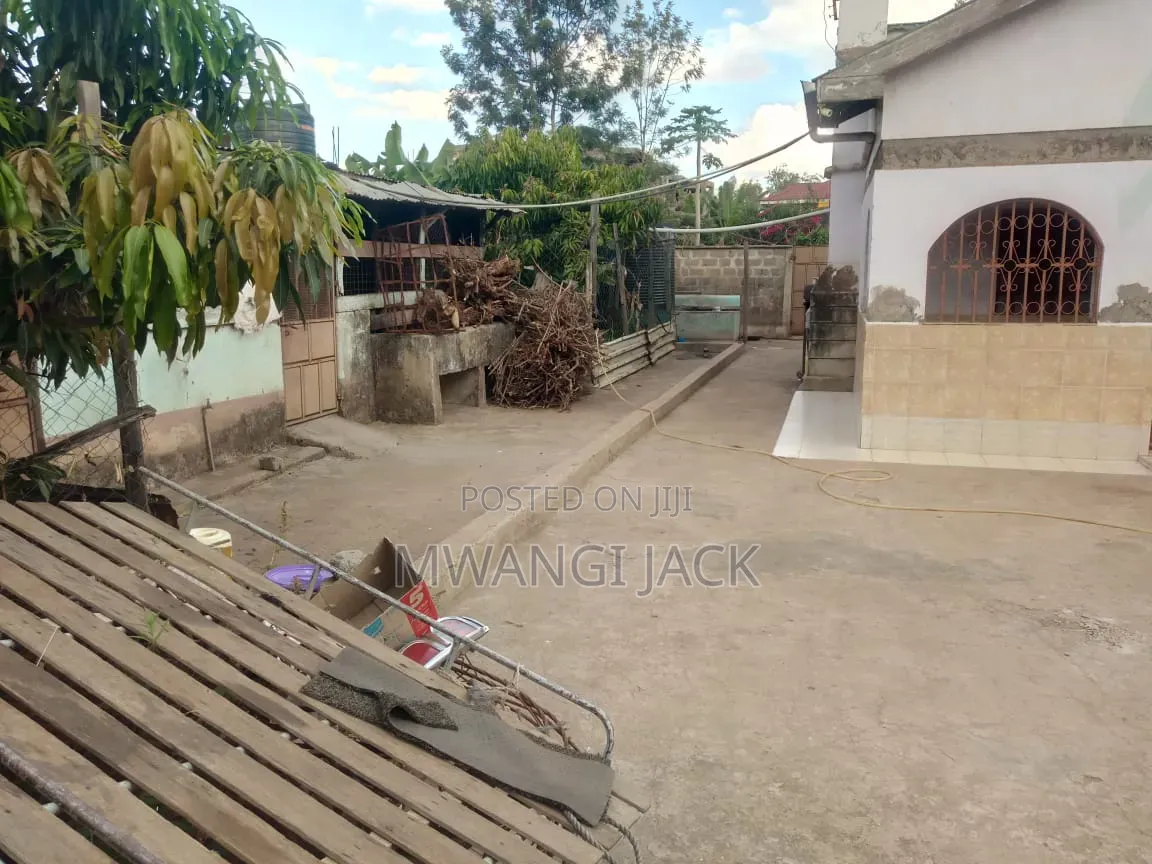 Ruiru, Kimbo Plot for Sale Semi Developed With Documents Ready