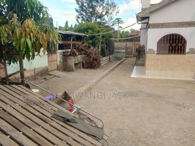 Ruiru, Kimbo Plot for Sale Semi Developed With Documents Ready - thumbnail 5