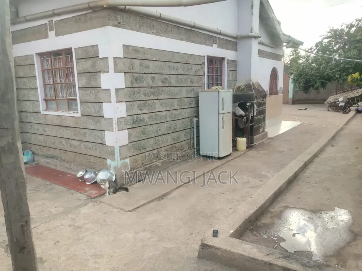 Ruiru, Kimbo Plot for Sale Semi Developed With Documents Ready