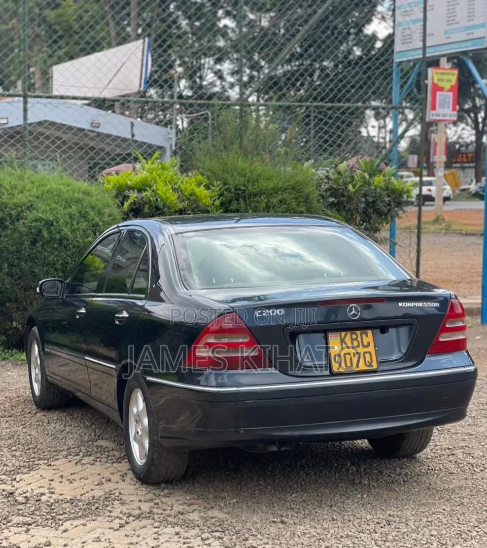 Mercedes-Benz C200 2004 Green