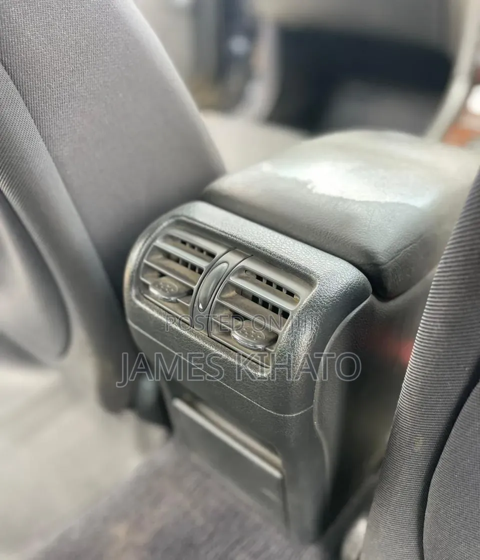 Mercedes-Benz C200 2004 Green