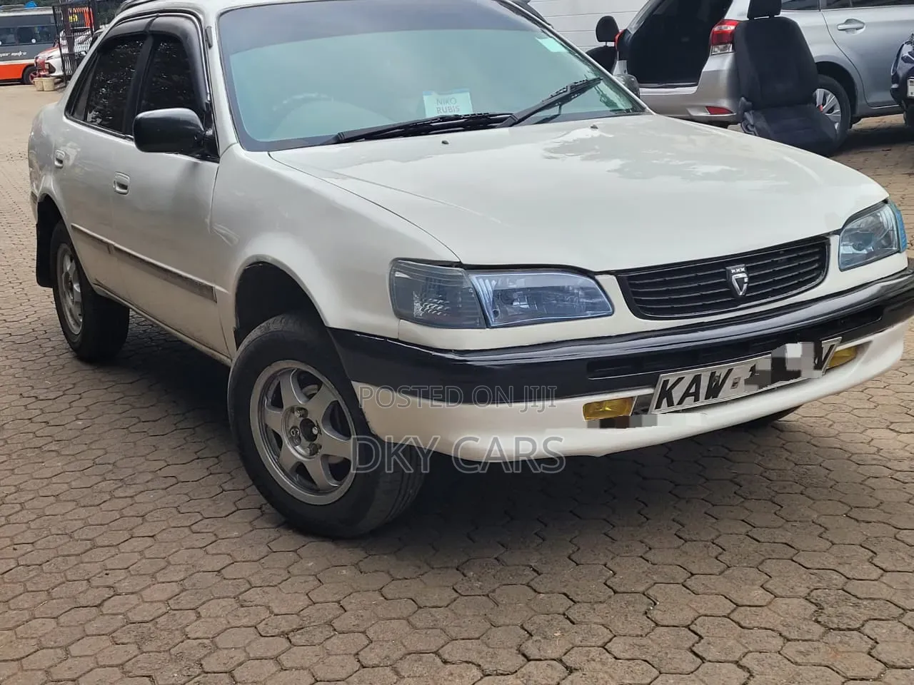 Toyota Sprinter 2000 White