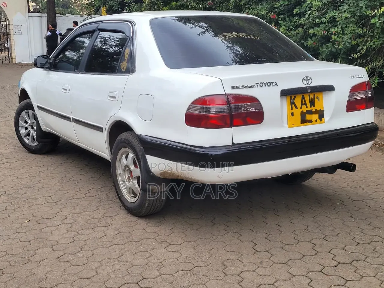 Toyota Sprinter 2000 White