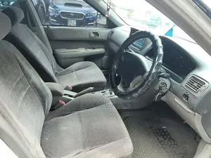 Toyota Sprinter 2000 White