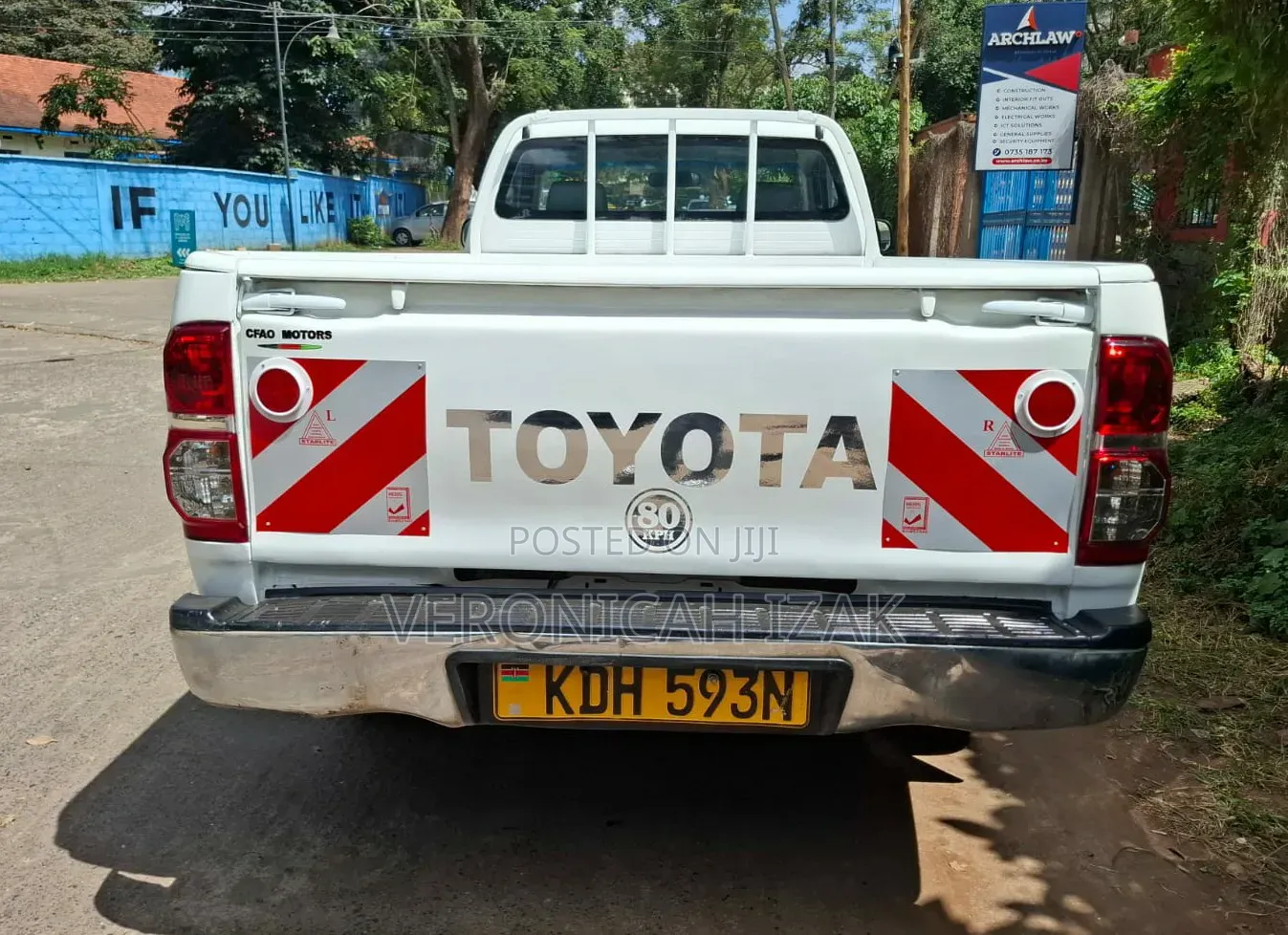 Toyota Hilux 2015 White