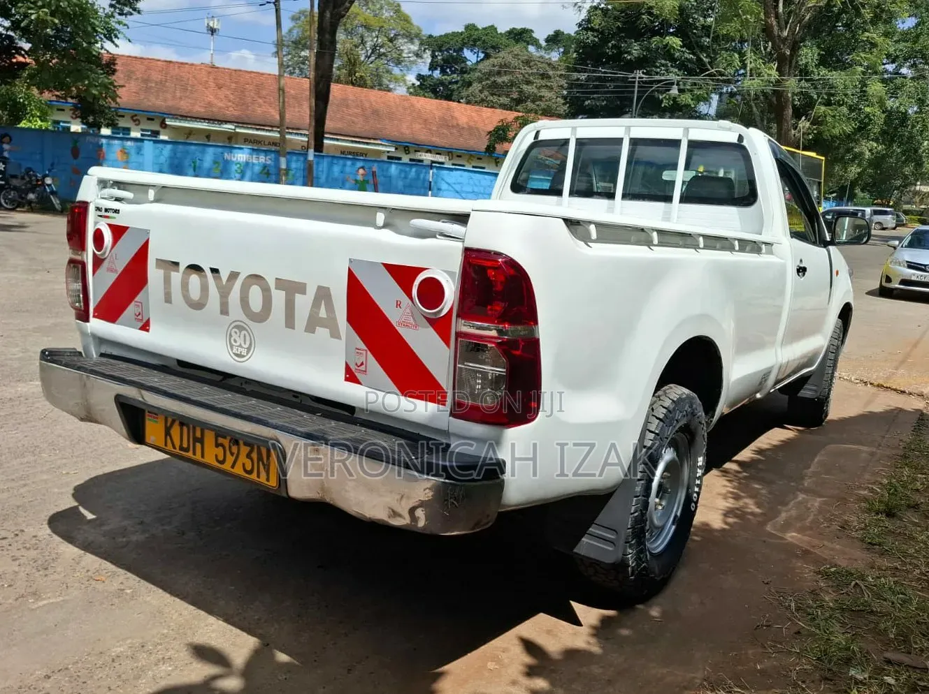 Toyota Hilux 2015 White