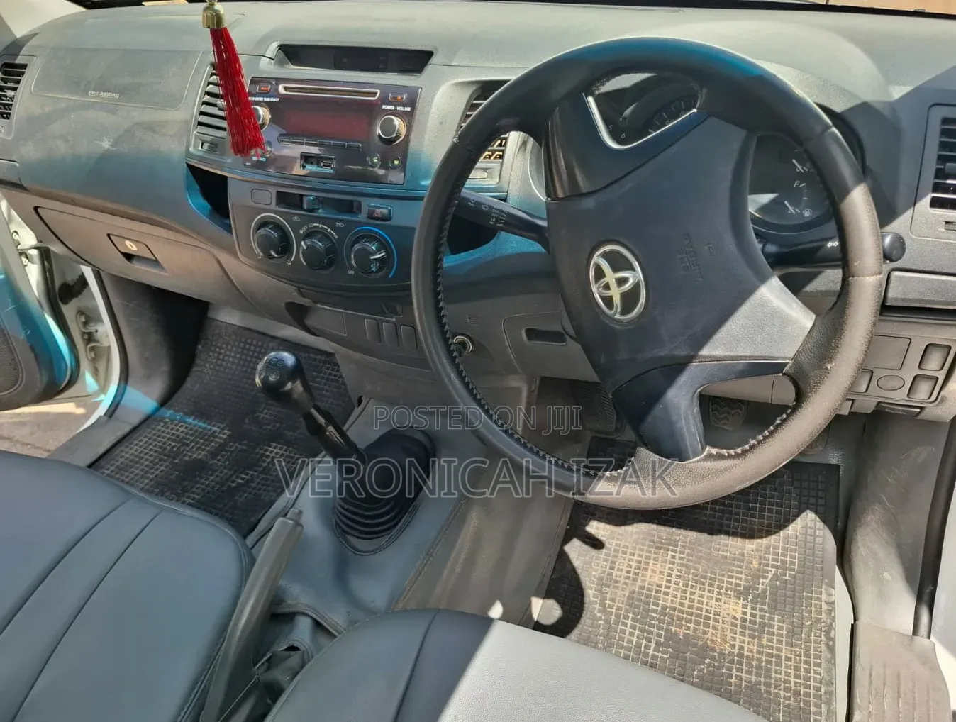 Toyota Hilux 2015 White
