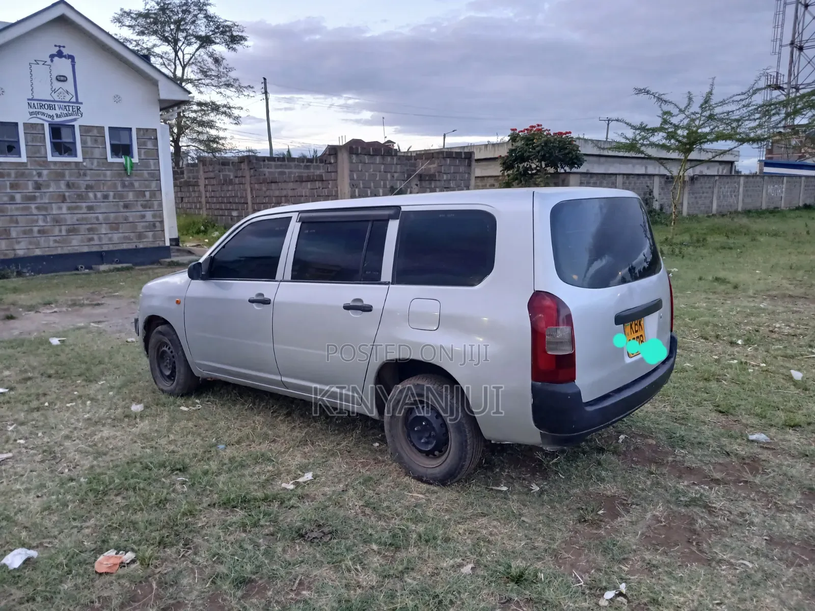 Toyota Probox 2002 Silver