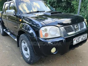 Nissan Hardbody 2011 Black