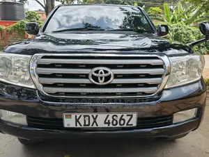 Toyota Land Cruiser 2010 Black
