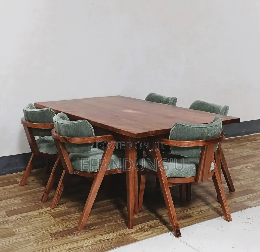 Mahogany 4 Seater Dinning