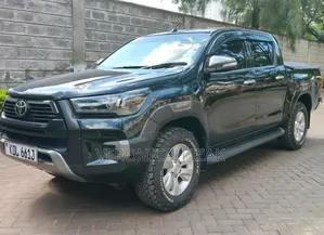 Toyota Hilux 2017 Black
