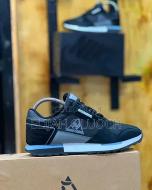Le Coq Sportif Casual Suede Sneakers