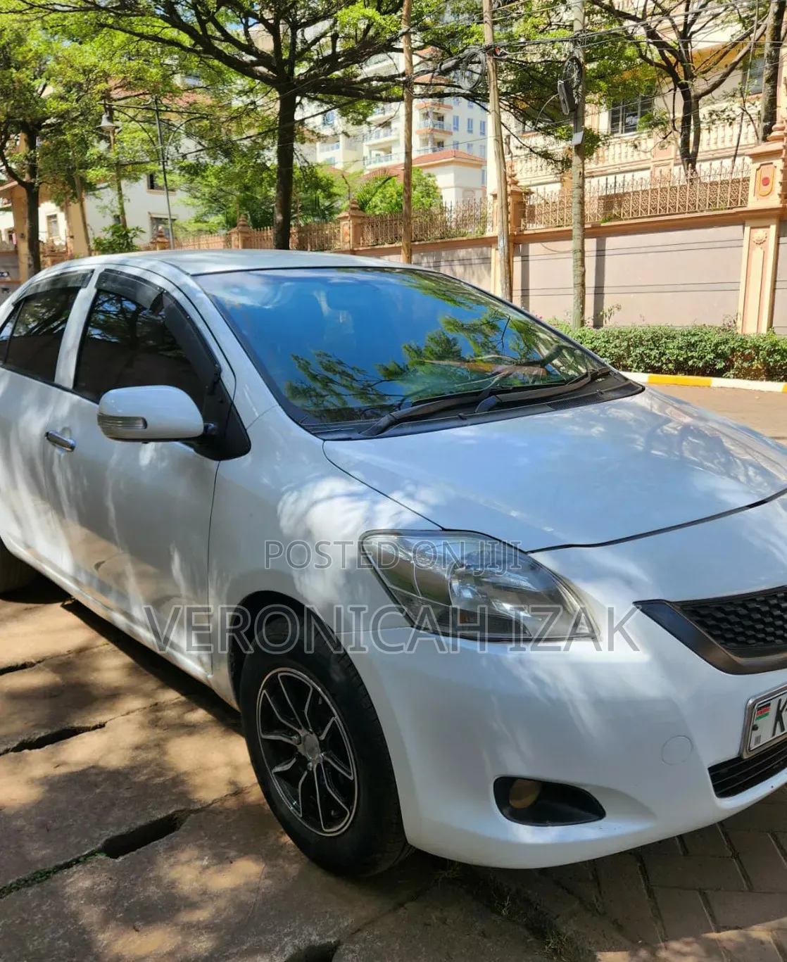 Toyota Belta 2010 White