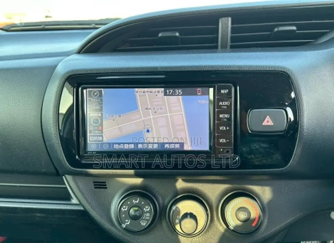 Toyota Vitz 2019 Silver