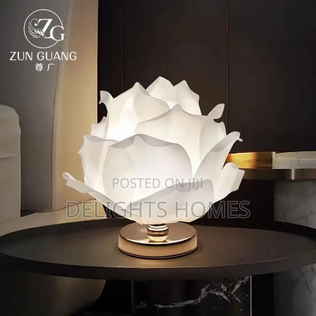 Rose Floral Table Lamps_st