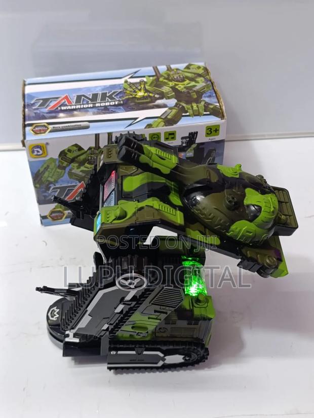 Warrior Robbot Tank.
Battery Operated.
